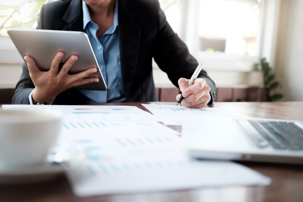 Valoración de empresas y due diligence rigurosa